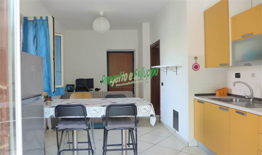 soggiorno con cucina a vista