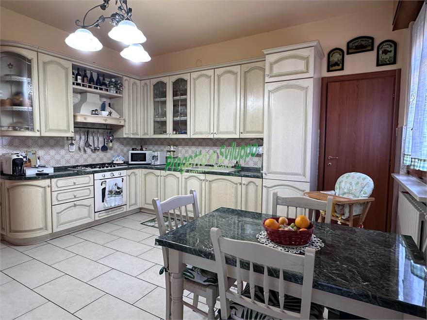 cucina piano 1