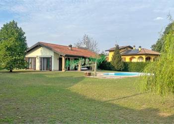 Villa In Vendita a Vigevano