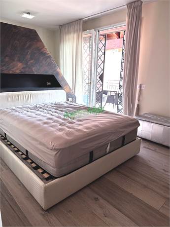 camera padronale piano primo