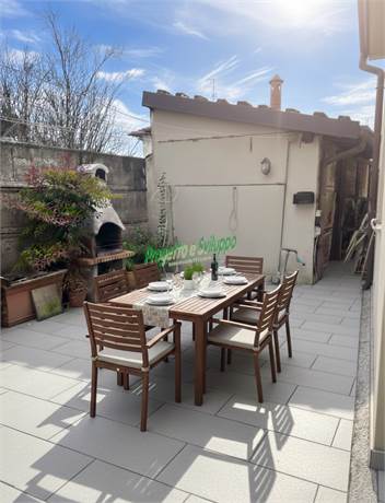 cortile retro foto modificata