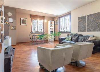 Elegante 4locali in ottimo contesto signorile